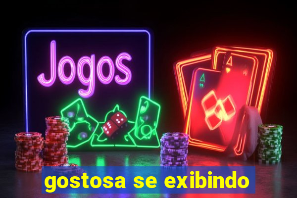 gostosa se exibindo